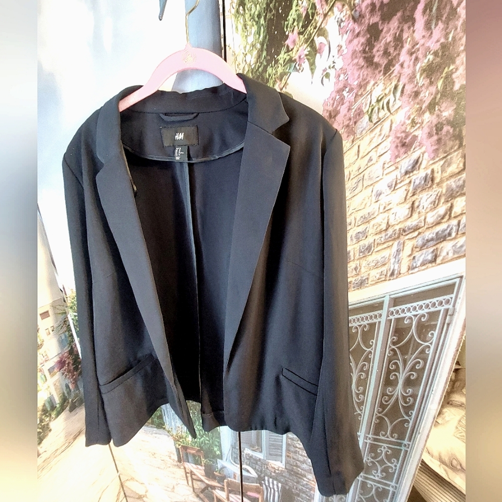 H&M Blazer 2 Pocket Suit Jacket